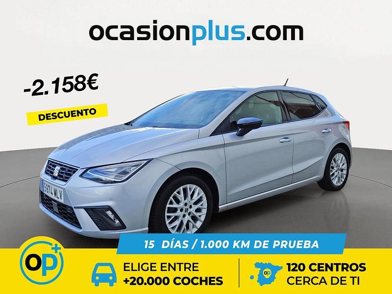 Usado Seat Ibiza FR 110 CV (80 kW) 2023 Gris / plata Berlina