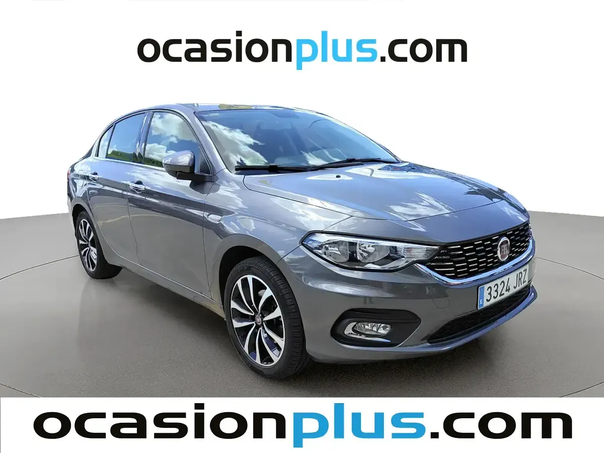 Usado Fiat Tipo Lounge 95 CV (69 kW) 2016 Gris Berlina