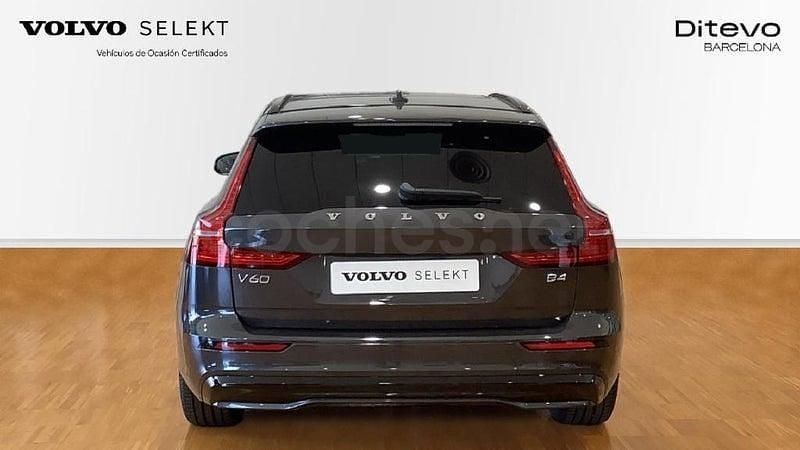 Ny Volvo V60 Plus 197 HK (144 kW) 2025 Grå Stationcar