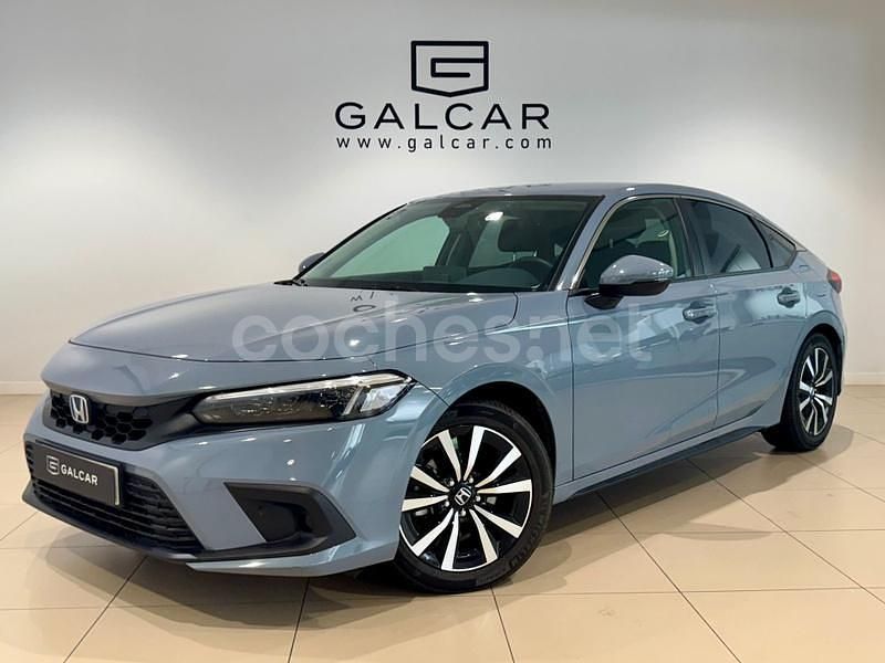 Gris / plata Usado 2024 Honda Civic Elegance Berlina | 31.900 € (Precio justo) - Imagen 1/4