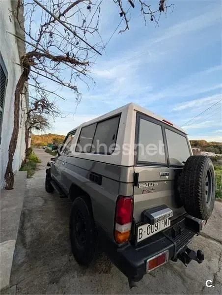 Usado Toyota Land Cruiser 125 CV (91 kW) 1996 Gris / plata SUV
