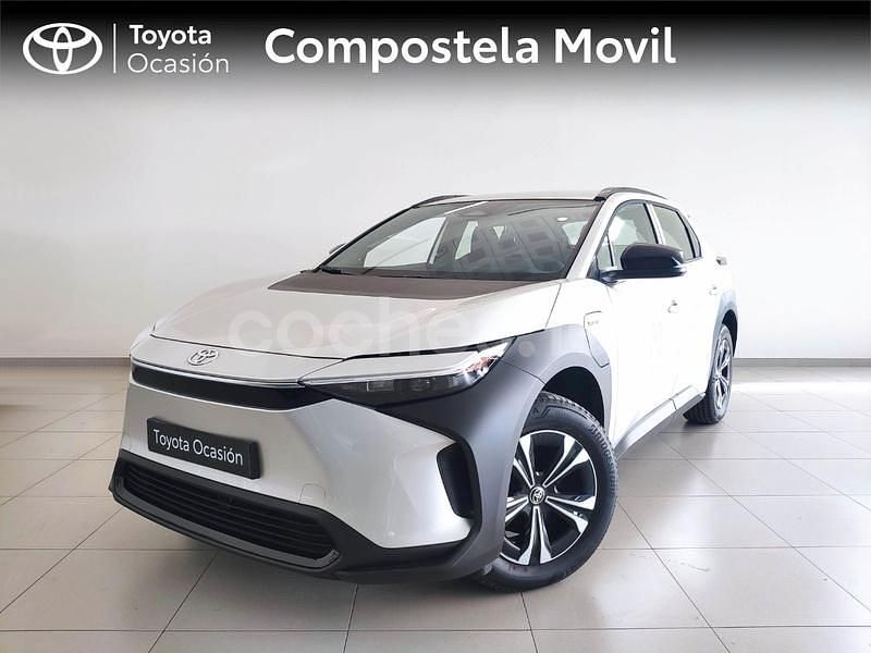 Eléctrico Usado 2025 Toyota bZ4X Advance SUV | 34.990 € - Imagen 1/4