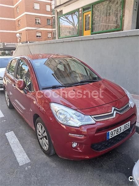 Usado Citroën C3 92 CV (67 kW) 2015 Granate Berlina