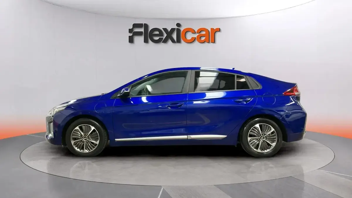 Usado Hyundai Ioniq 141 CV (103 kW) 2022 Azul Utilitario