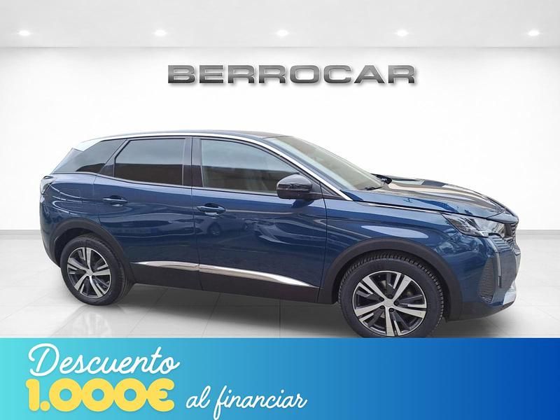 Usado Peugeot 3008 Allure 130 CV (95 kW) 2021 Azul SUV
