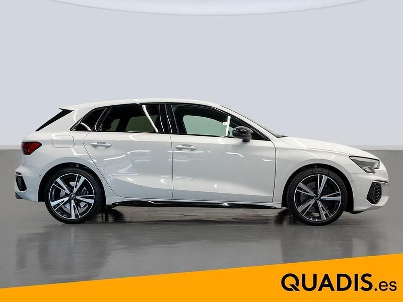Usado Audi A3 Advanced 310 CV (228 kW) 2021 Blanco Berlina
