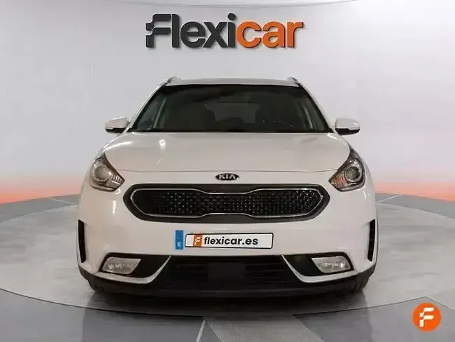 Usado Kia Niro 141 CV (103 kW) 2017 Blanco SUV