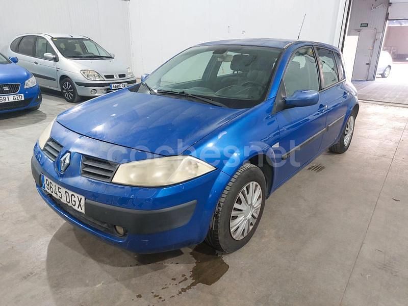 Azul Usado 2005 Renault Mégane II Dynamique Berlina | 999 € (Super precio) - Imagen 1/4
