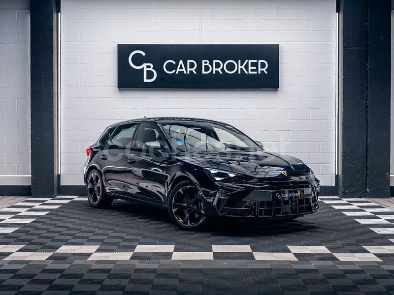 Usado Cupra Leon 204 CV (150 kW) 2025 Negro Berlina