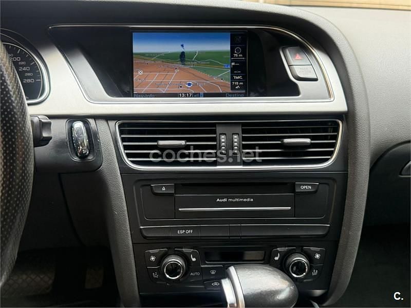 Usado Audi A5 190 CV (139 kW) 2010 Gris / plata Coupe