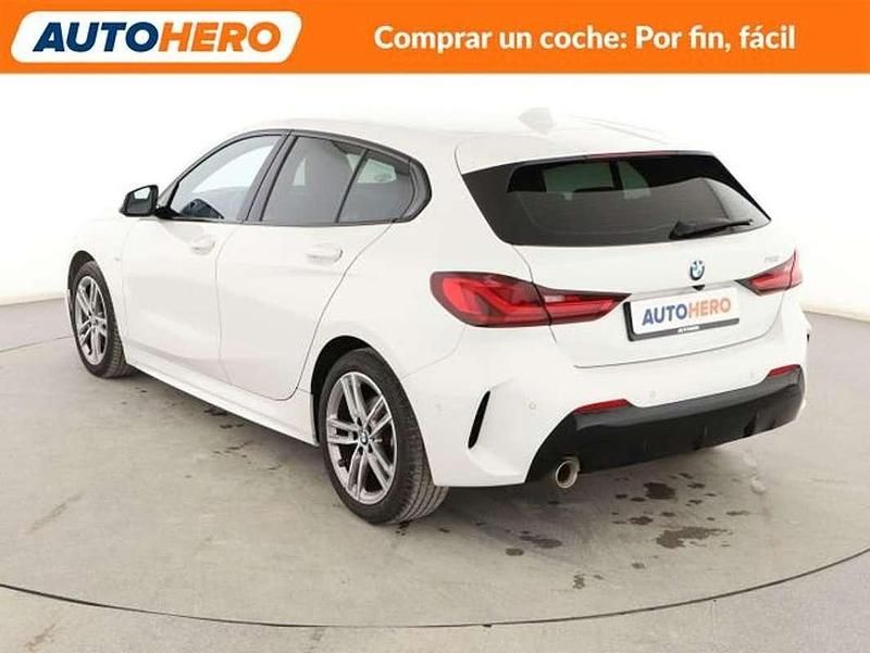 Usado BMW 118 M Sport 136 CV (100 kW) 2022 Blanco Utilitario