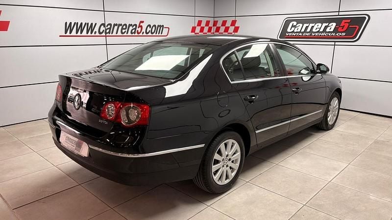 Usado VW Passat Advance 140 CV (102 kW) 2007 Negro Familiar