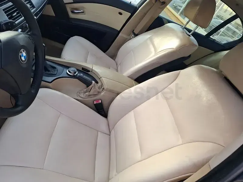 Usado BMW 525 177 CV (130 kW) 2006 Azul Berlina