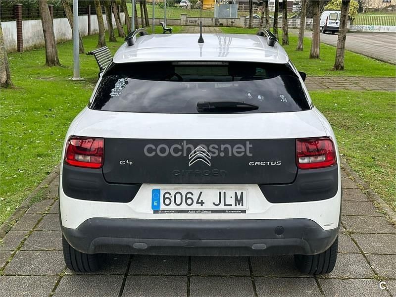 Usado Citroën C4 Feel 82 CV (60 kW) 2016 Blanco Berlina