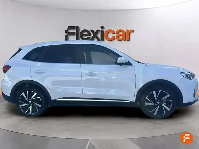Usado MG ZS Luxury 197 CV (144 kW) 2025 Blanco SUV