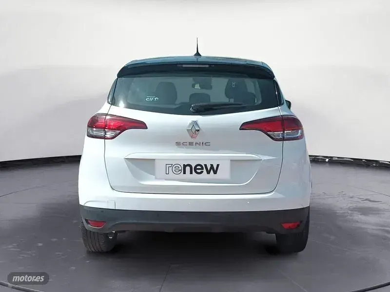 Usado Renault Grand Scénic IV Zen 160 CV (117 kW) 2018 Blanco Monovolumen