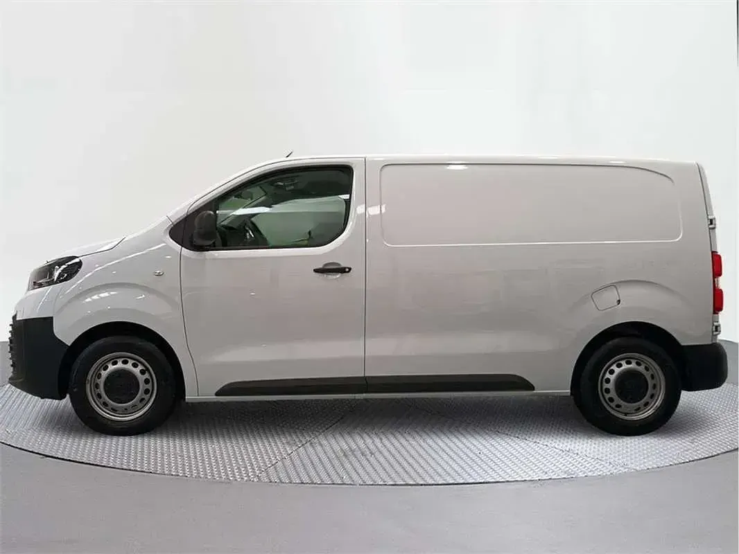 Usado Toyota Proace 120 CV (88 kW) 2025 Monovolumen