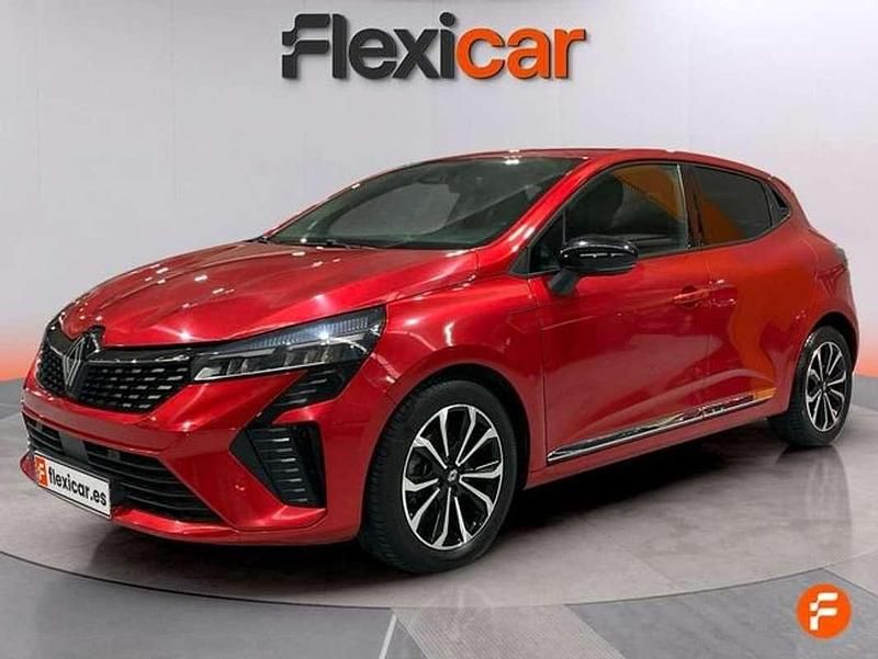 Usado Renault Clio V Techno 91 CV (66 kW) 2024 Rojo Utilitario