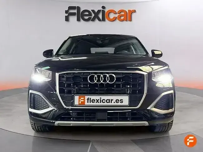 Usado Audi Q2 110 CV (80 kW) 2023 Negro SUV
