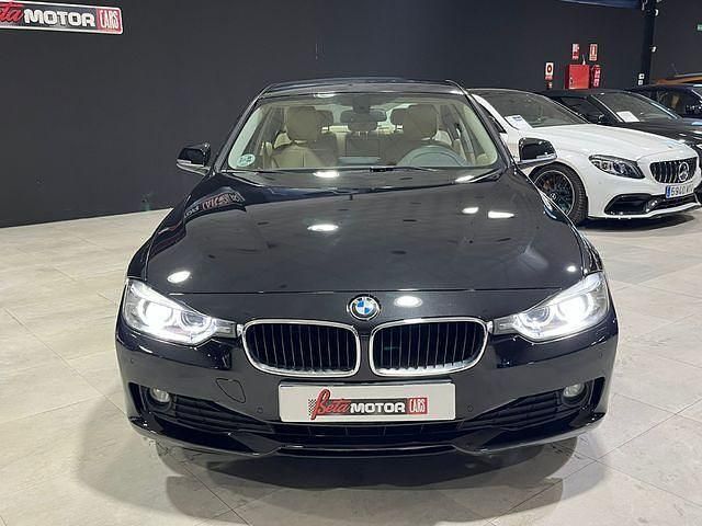 Usado BMW 320 184 CV (135 kW) 2015 Negro Berlina