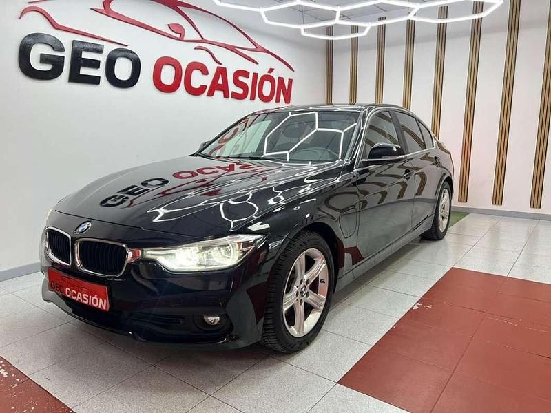 Usado BMW 330e iPerformance 252 CV (185 kW) 2016 Negro Berlina