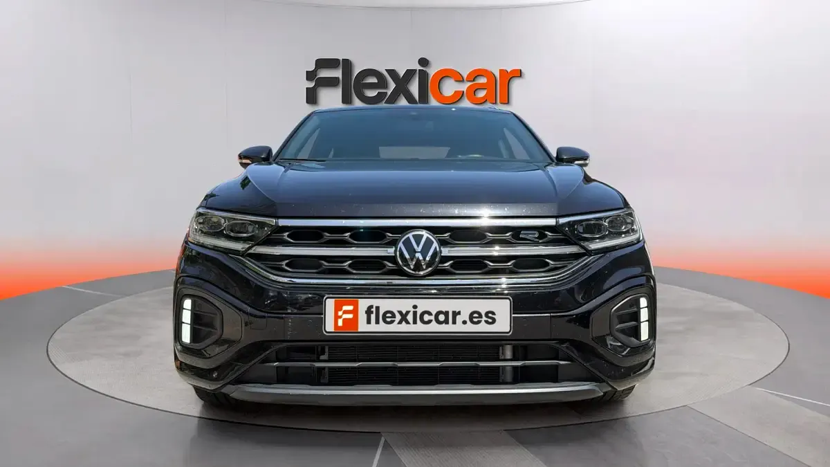Usado VW T-Roc R-line 150 CV (110 kW) 2024 Negro SUV