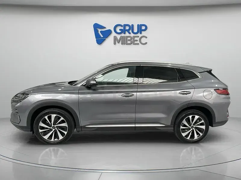 Usado BYD Seal U Comfort 218 CV (160 kW) 2025 Gris / plata SUV
