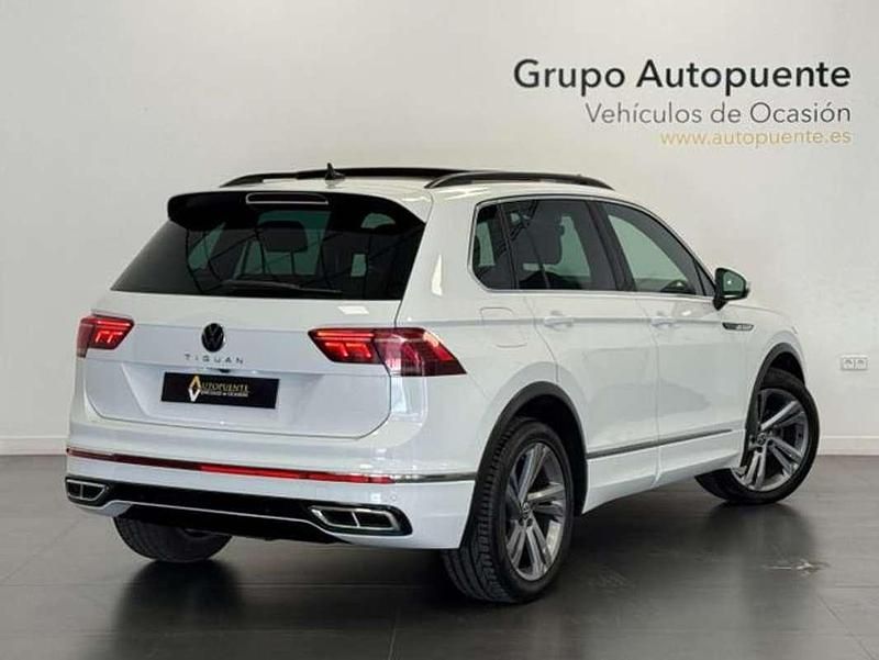 Usado VW Tiguan R-line 150 CV (110 kW) 2024 Blanco SUV