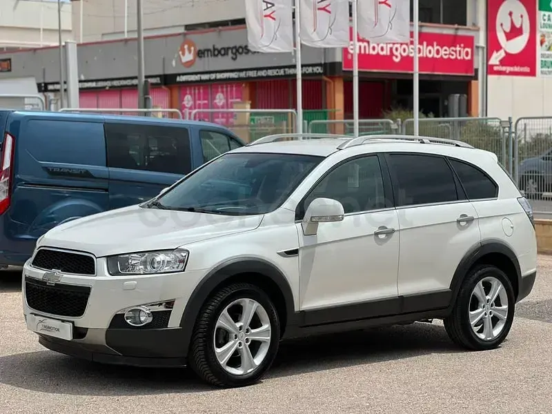 Usado Chevrolet Captiva LTZ 184 CV (135 kW) 2011 Blanco SUV