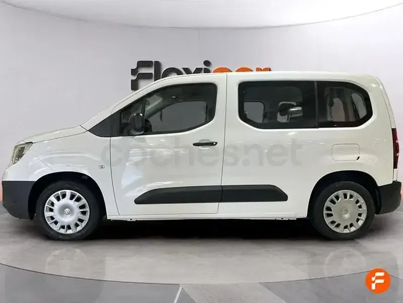 Usado Opel Combo Life Edition+ 102 CV (75 kW) 2020 Blanco Monovolumen