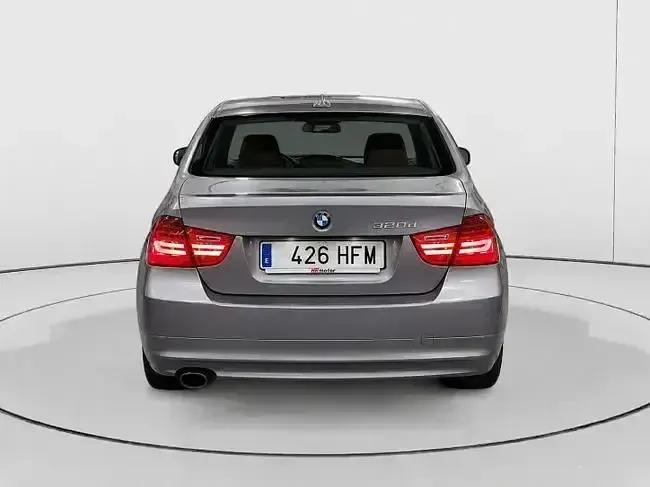Usado BMW 120 Efficient Dynamics 163 CV (119 kW) 2011 Gris Utilitario