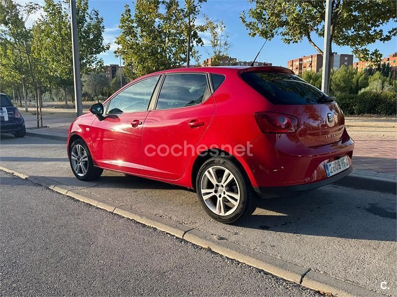 Rojo Usado 2011 Seat Ibiza Copa Berlina | 5000 € (Precio justo) - Imagen 1/4