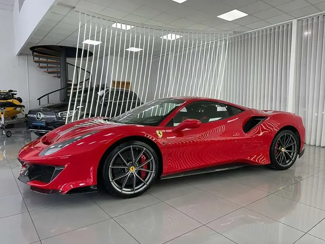 Usado Ferrari 488 720 CV (529 kW) 2019 Rojo Coupe