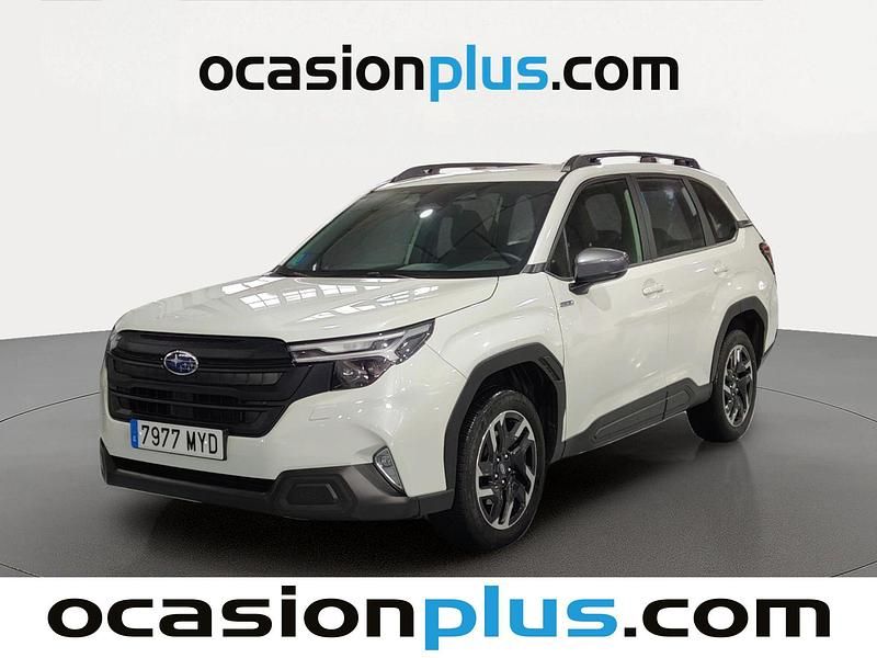 Blanco Usado 2025 Subaru Forester SUV | 34.364 € (Precio justo) - Imagen 1/4