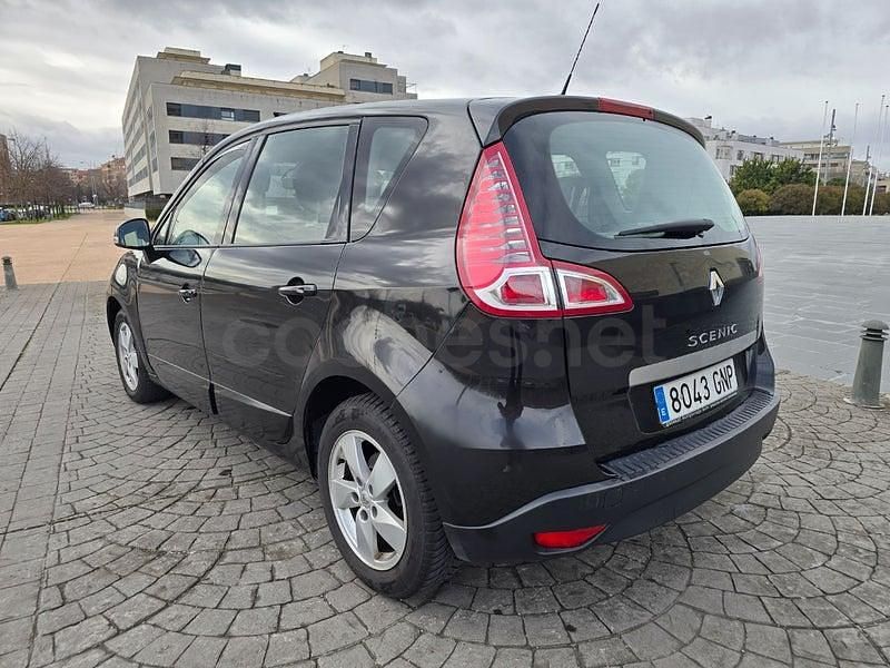Usado Renault Scénic III Dynamique 105 CV (77 kW) 2009 Negro Monovolumen