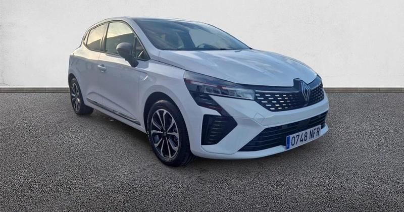 Nuevo Renault Clio V Techno 100 CV (73 kW) 2025