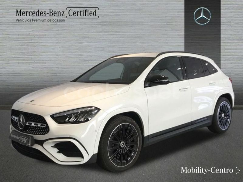 Blanco polar Usado 2024 Mercedes GLA200 AMG line SUV | 44.300 € (Precio justo) - Imagen 1/4