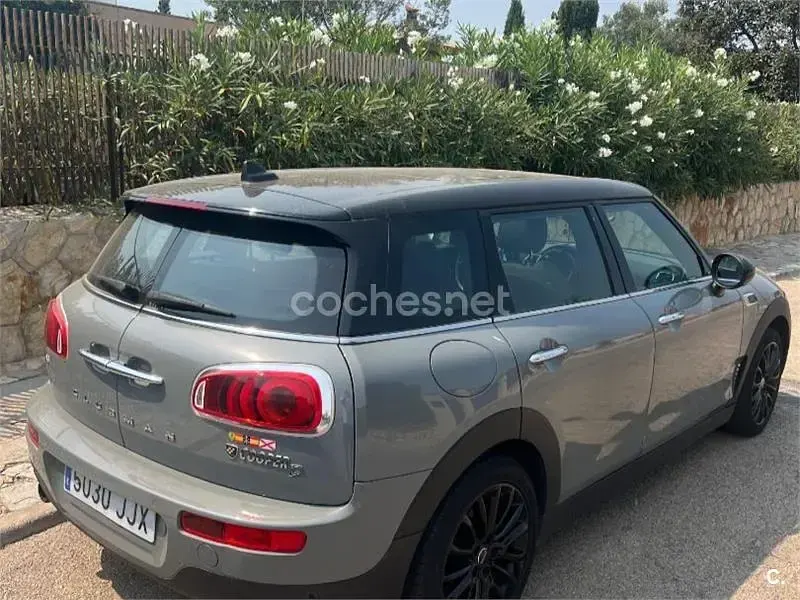 Usado Mini Cooper D Clubman 150 CV (110 kW) 2015 Gris / plata Familiar