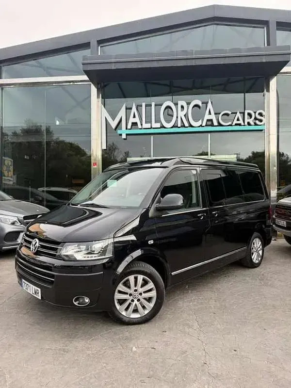 Usado VW Multivan Highline 180 CV (132 kW) 2012 Negro Monovolumen