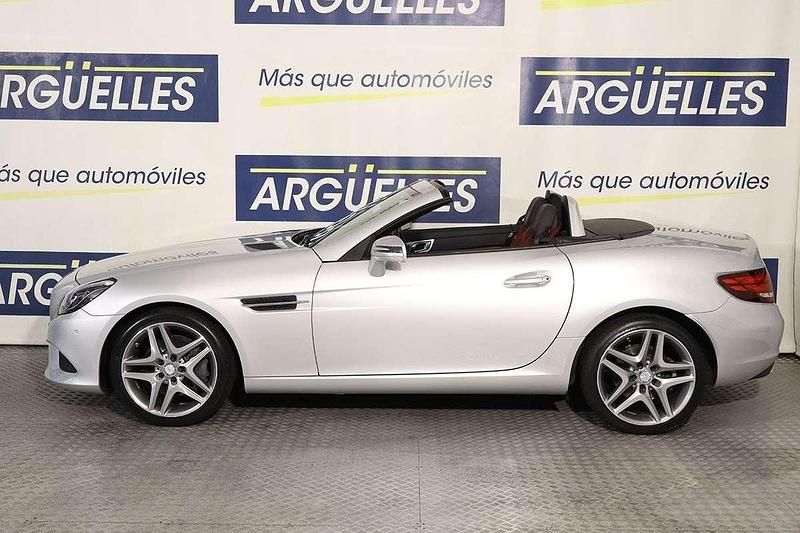 Usado Mercedes SLC300 245 CV (180 kW) 2016 Gris Descapotable
