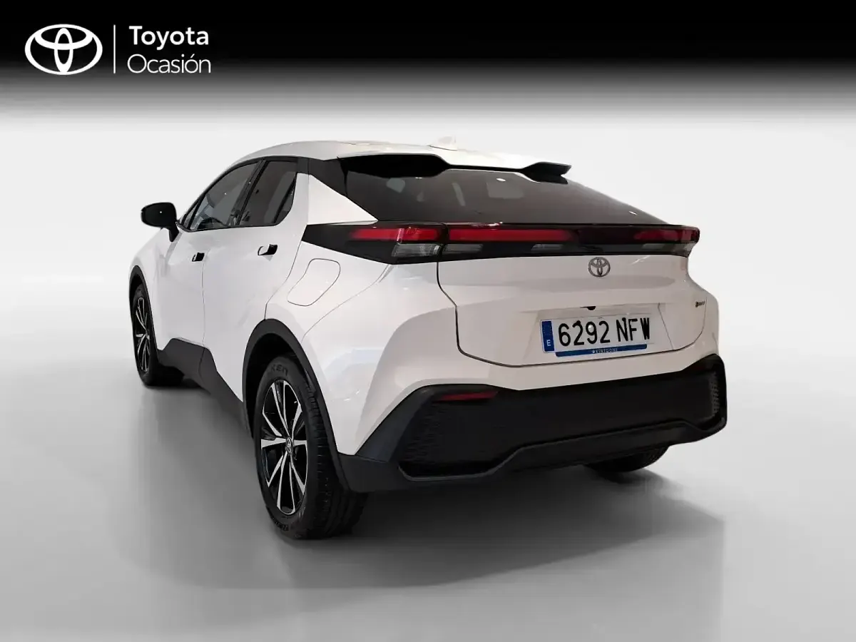Usado Toyota C-HR Advance 140 CV (102 kW) 2025 Blanco SUV
