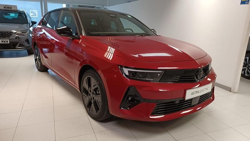 Usado Opel Astra 114 kW (156 CV) 2024 Otro Familiar