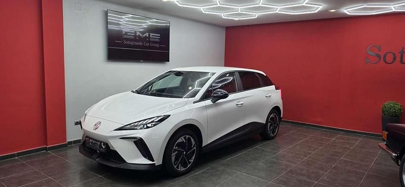 Usado MG MG4 EV Comfort 150 kW (204 CV) 2024 Blanco Utilitario