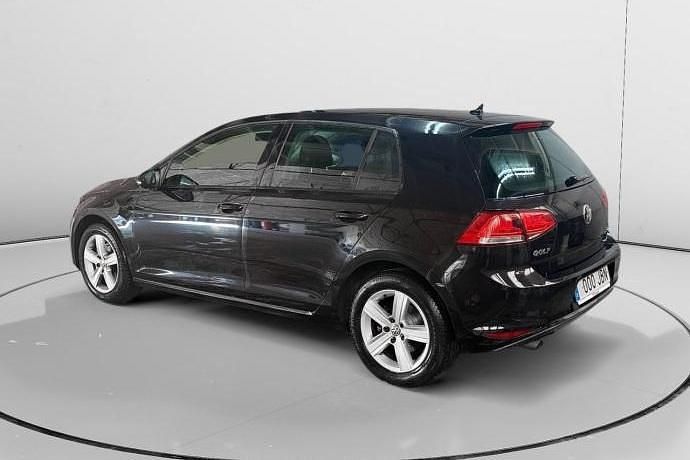 Usado VW Golf VII Advance 122 HP (89 kW) 2014 Preto Citadino