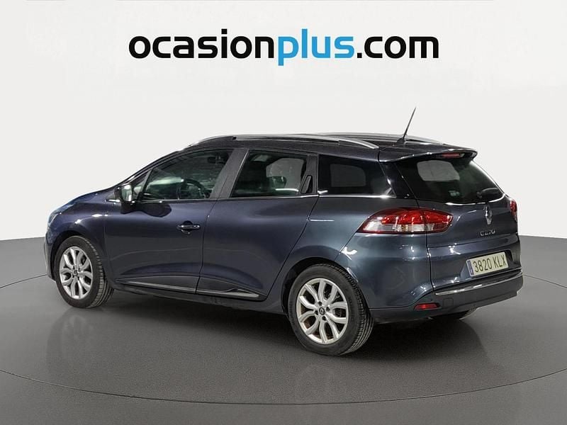 Usado Renault Clio Zen 90 CV (66 kW) 2018 Gris Familiar