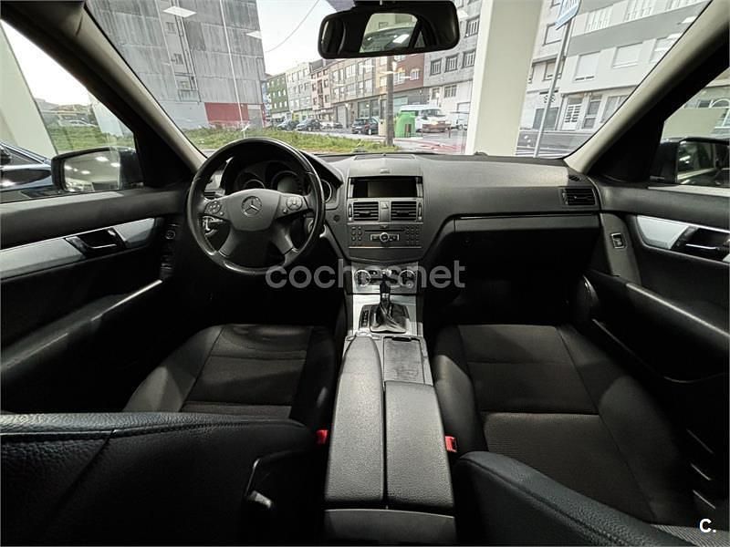 Usado Mercedes C220 Avantgarde 170 CV (125 kW) 2011 Negro Berlina