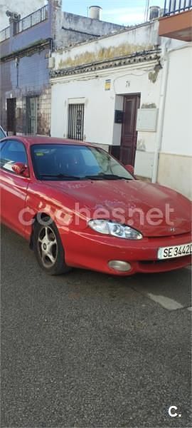 Rojo Usado 1998 Hyundai Coupé Coupe | 1000 € - Imagen 1/4