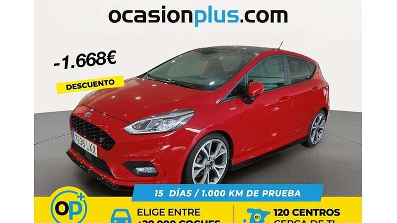 Usado Ford Focus ST-Line 155 CV (114 kW) 2020 Rojo Utilitario