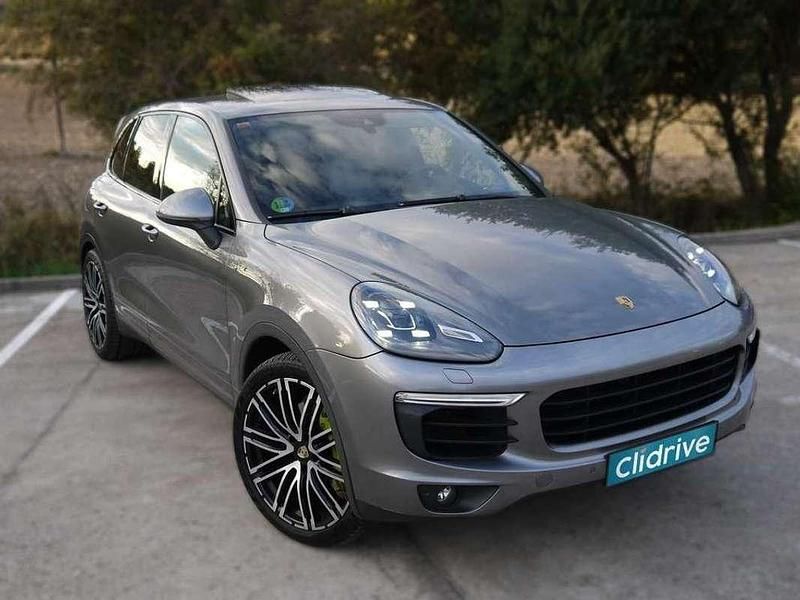 Usado Porsche Cayenne S E-Hybrid 333 CV (244 kW) 2015 Gris SUV