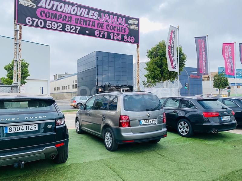 Usado VW Touran Edition 105 CV (77 kW) 2008 Gris / plata Monovolumen